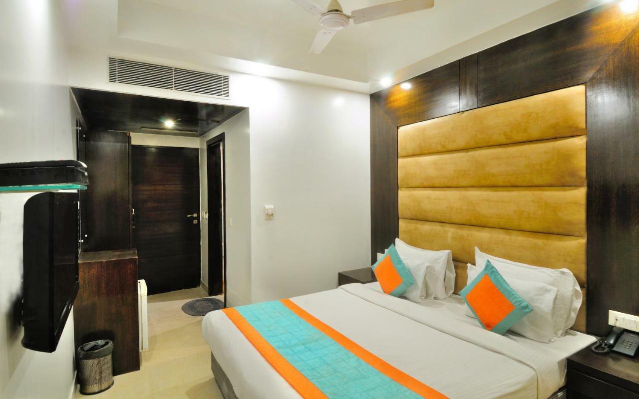 Hotel Benz International Delhi Kültér fotó