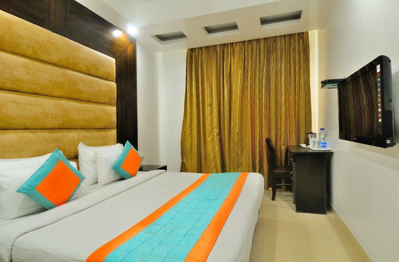 Hotel Benz International Delhi Kültér fotó